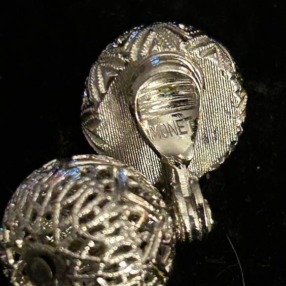 Vintage Clip Earrings Lot of 15. - Picture 11 of 11